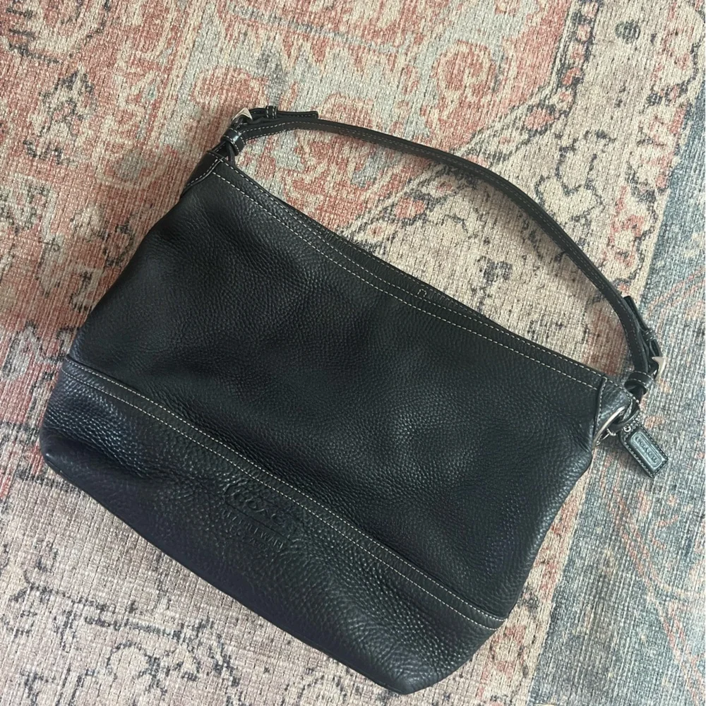 Coach Black Leather Shoulder Bag - Picture 2 of 13